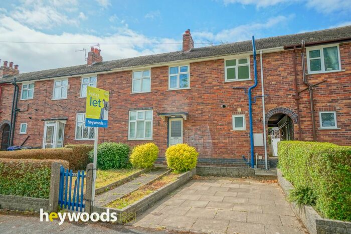 3 Bedroom Town House To Rent In Wesley Place, Newcastle-Under-Lyme, ST5