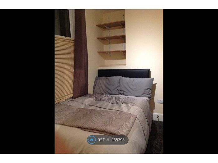 4 Bedroom Terraced House To Rent In Errol Street, Middlesbrough, TS1