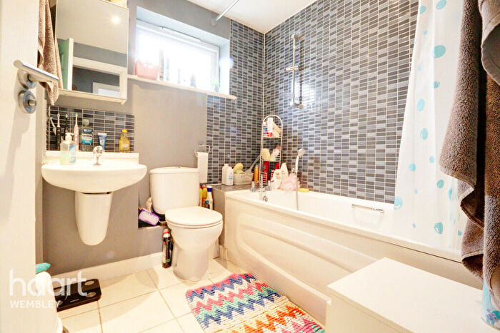 2 Bedroom Apartment To Rent In Forty Lane, Brent, HA9