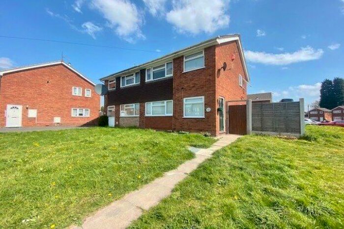 3 Bedroom Property To Rent In Farndale Avenue, Wolverhampton, WV6