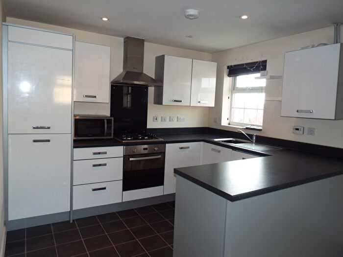 2 Bedroom Property To Rent In Brean Road, Swindon, SN25