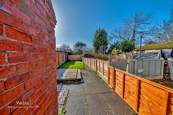 2 Bedroom Terraced House For Sale In Broad Lane, Bloxwich, Walsall, WS3