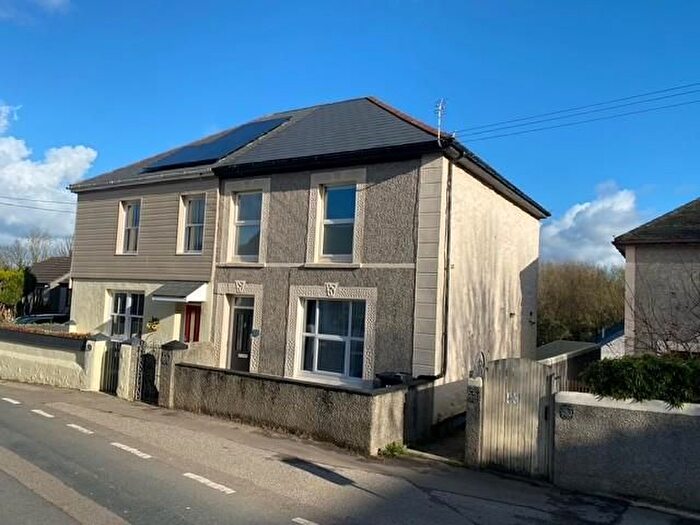 2 Bedroom Flat For Sale In Guildford Road, Hayle, TR27