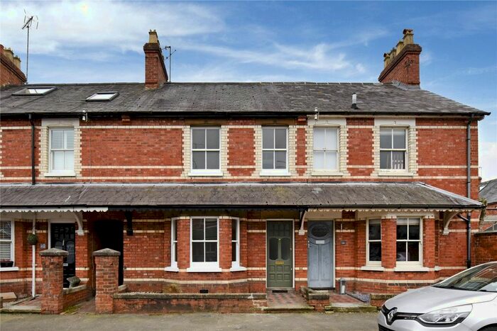 3 Bedroom Terraced House To Rent In Marmion Road, Henley-On-Thames, Oxfordshire, RG9