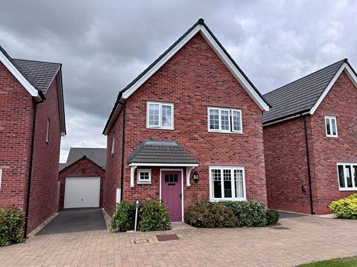 4 Bedroom Detached House To Rent In Lewis Way, Congleton, CW12