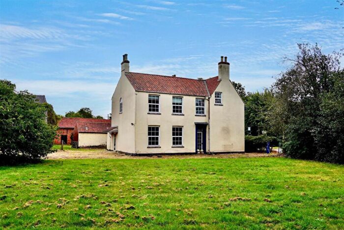 7 Bedroom Detached House For Sale In The Manor House, Sand Lane, Spalford, Newark On Trent, NG23