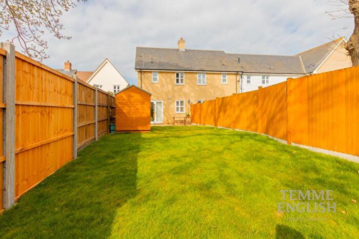 2 Bedroom Semi-Detached House For Sale In Elmwood Avenue, Colchester, CO2