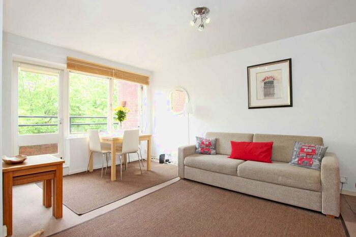 1 Bedroom Flat To Rent In Ollgar Close, London, W12