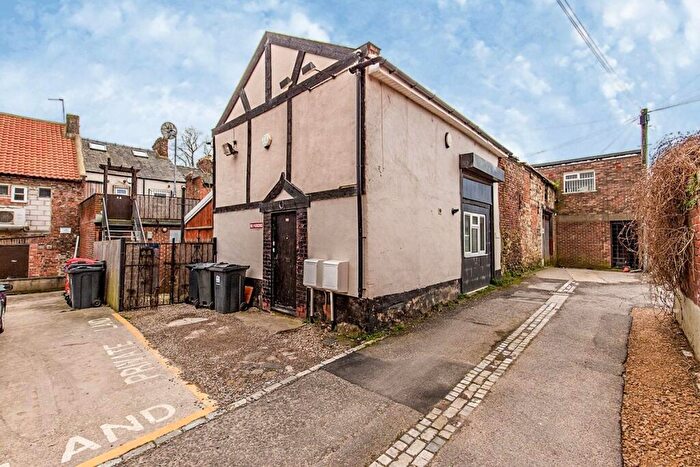 1 Bedroom Flat To Rent In Smithy Lane, Darlington, County Durham, DL3