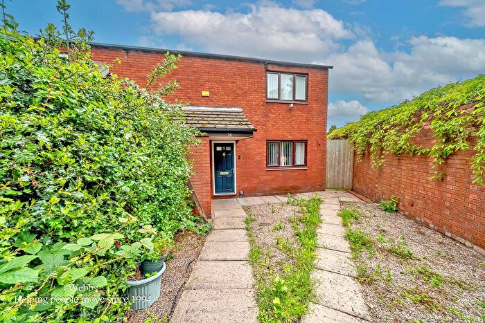 2 Bedroom End Terrace House For Sale In Bridgwater Close, Walsall, WS9