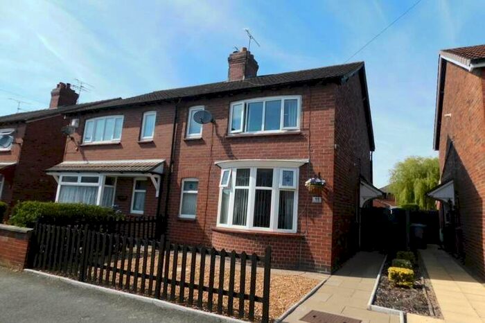 3 Bedroom Semi-Detached House To Rent In Neville Street, Crewe, CW2