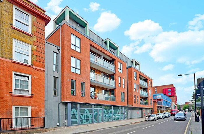 2 Bedroom Flat To Rent In St Pancras Way, Camden, London, NW1