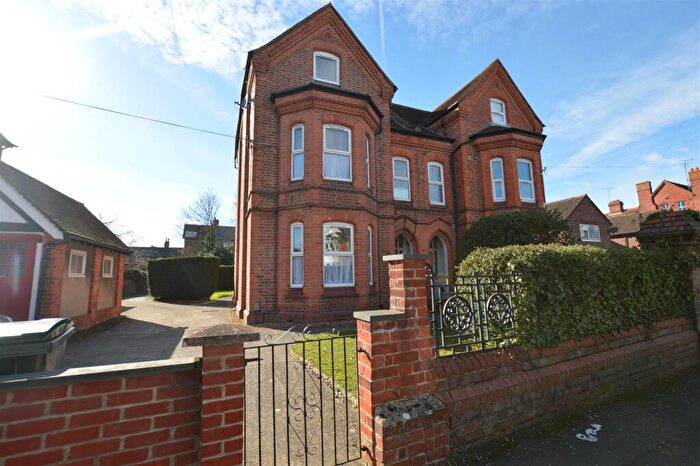 1 Bedroom Flat To Rent In Hamilton Road, Reading, RG1