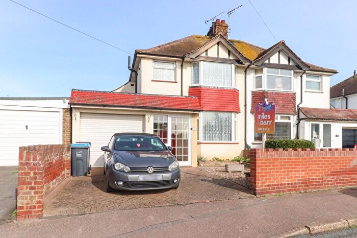 3 Bedroom Semi Detached House For Sale In Minnis Road, Birchington, Kent, CT7
