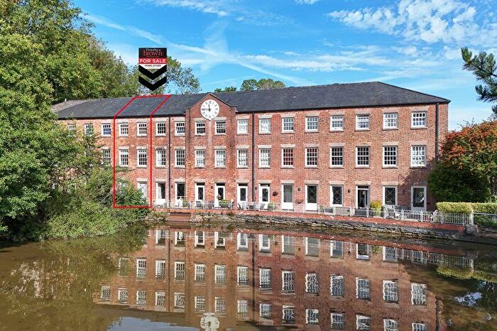 4 Bedroom Mews For Sale In Wards Lane, Congleton, CW12