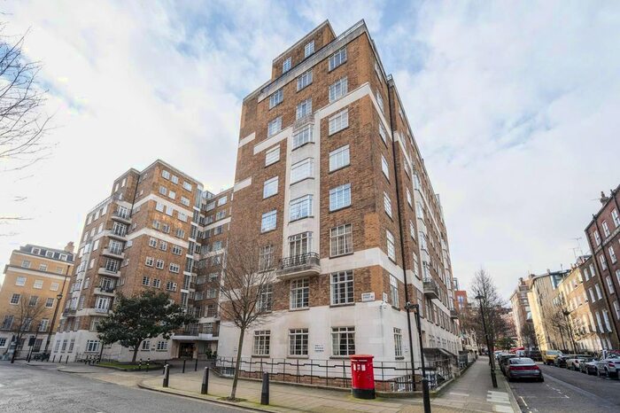 1 Bedroom Flat To Rent In George Street, Marylebone, London, W1H