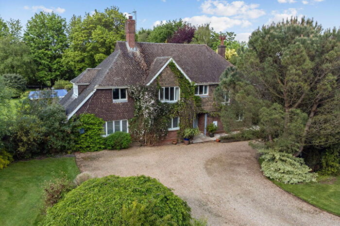 5 Bedroom Detached House For Sale In Stoke Charity Road, Kings Worthy, Winchester, SO21