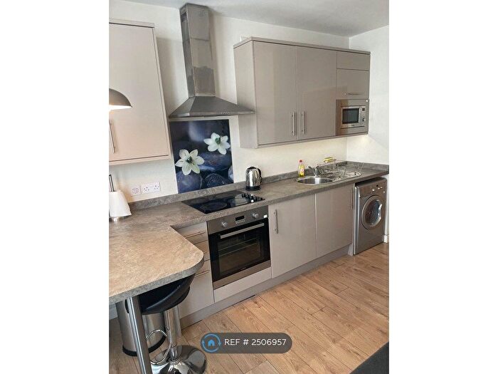 1 Bedroom Flat To Rent In Wellingborough Road, Northampton, NN1