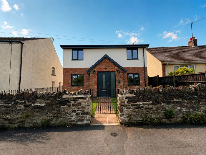 4 Bedroom Detached House To Rent In High Street, Cinderford, GL14