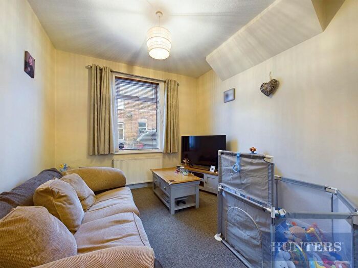 2 Bedroom Terraced House For Sale In Hibernia Street, Scarborough, YO12