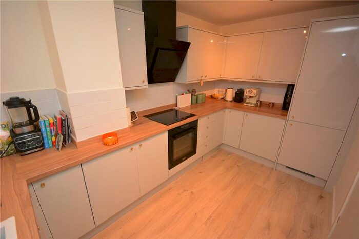 1 Bedroom Flat To Rent In Durrant Court, Brook Street, Chelmsford, CM1