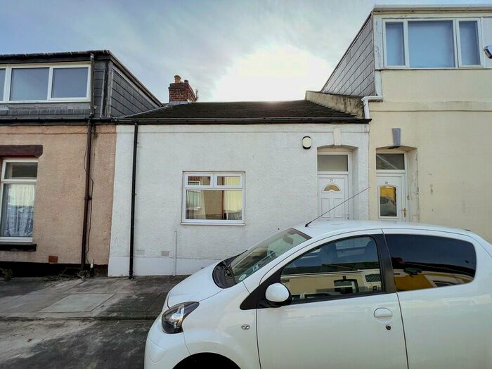 2 Bedroom Cottage To Rent In Lumley Street, Sunderland, SR4