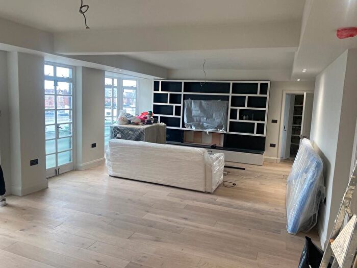 1 Bedroom Flat To Rent In Gloucester Place, London, NW1