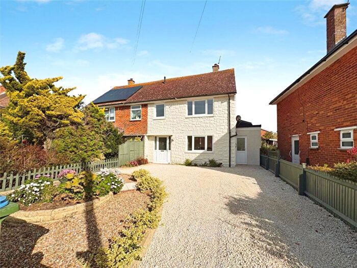 3 Bedroom Semi-Detached House For Sale In Shardeloes Road, Angmering, West Sussex, BN16