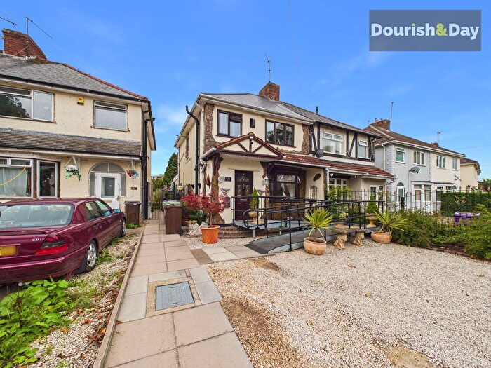 3 Bedroom Semi Detached House For Sale In Marsh Lane, Wolverhampton, WV10