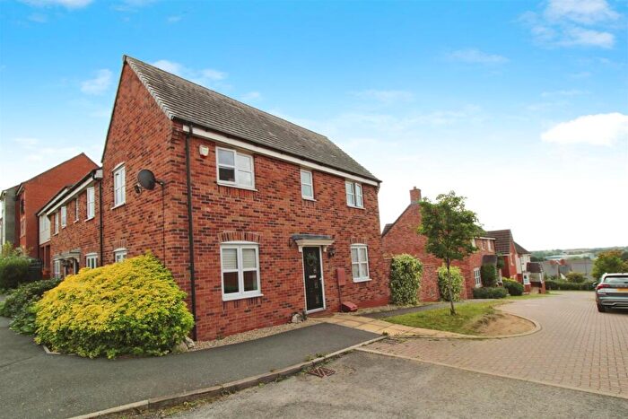 3 Bedroom Semi Detached House For Sale In Hawthorn Close, Rugby, CV21