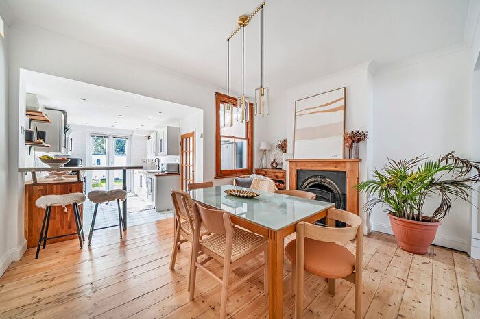 3 Bedroom Terraced House For Sale In Davidson Road, Croydon, CR0