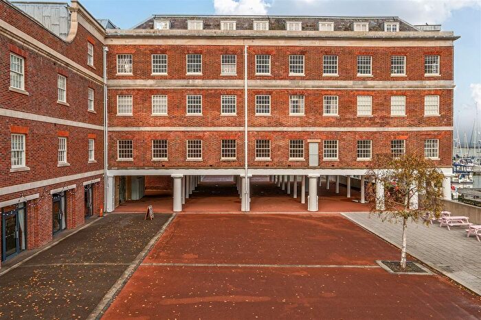 2 Bedroom Flat For Sale In The Granary And Bakery, Clarence Marina, Gosport, PO12