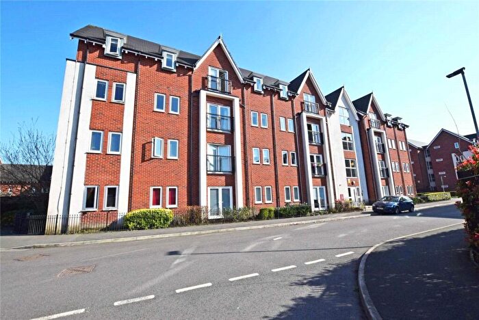 2 Bedroom Apartment To Rent In Houseman Crescent, West Didsbury, Manchester, M20