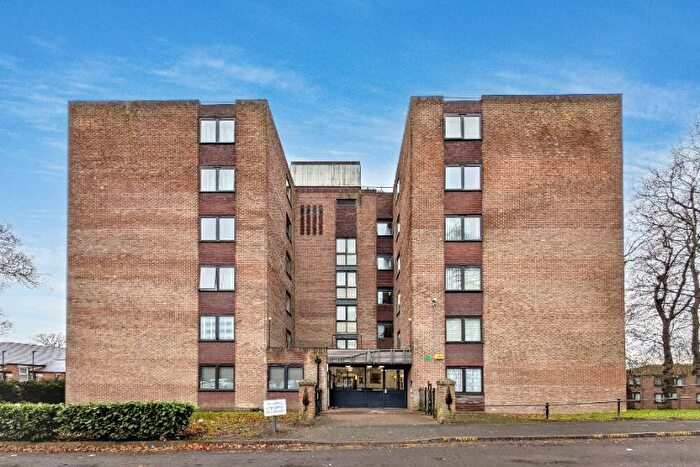 1 Bedroom Flat For Sale In Benwell Close, Benwell Grange, Benwell, Newcastle Upon Tyne, NE15