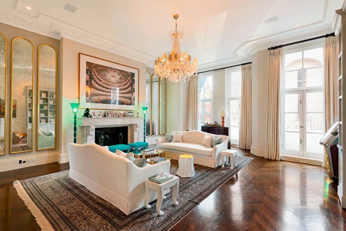 1 Bedroom Flat For Sale In Pont Street, London, SW1X