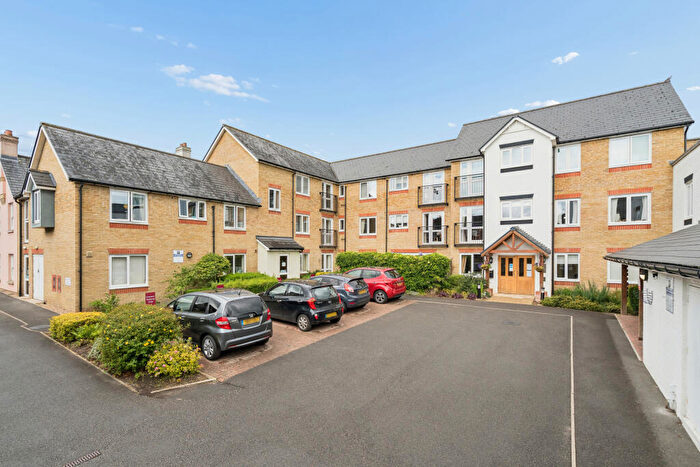 1 Bedroom Retirement Property For Sale In High Street, Berkhamsted, HP4
