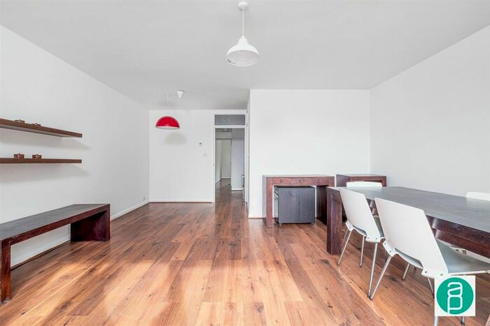 1 Bedroom Flat To Rent In Worple Road, London, SW19