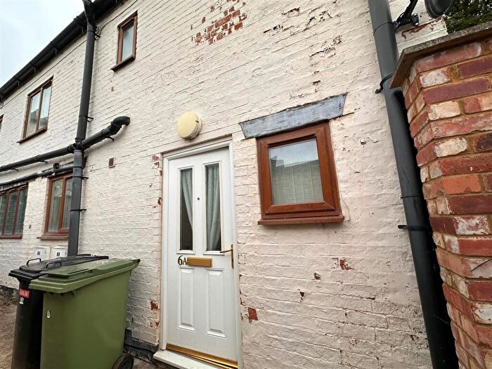 2 Bedroom Flat To Rent In Spring Gardens, Wellingborough, NN8