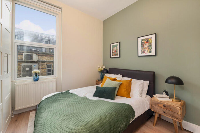1 Bedroom Flat To Rent In Camden High Street, Camden Town, NW1