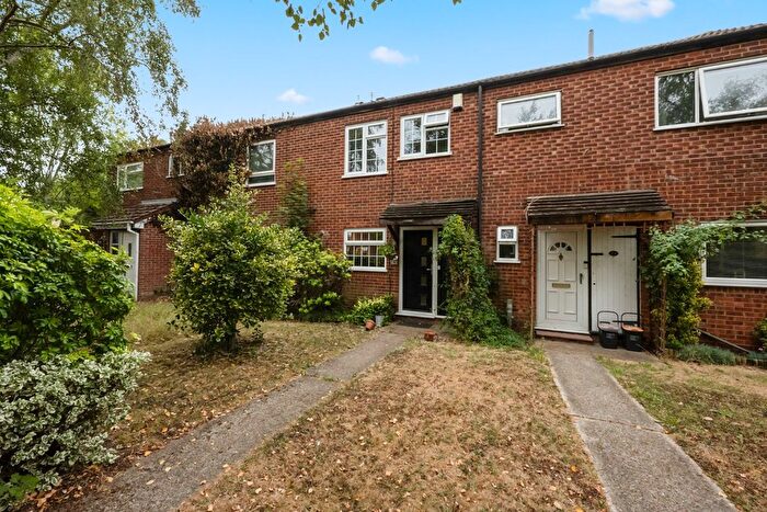3 Bedroom Terraced House For Sale In Gravesend, Kent, DA12