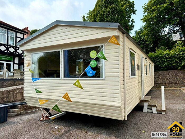 3 Bedroom Park Home For Sale In Woodlands Hall, Llanfwrog, Ruthin, Denbighshire, LL15