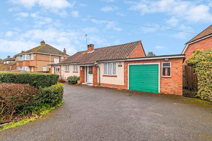 2 Bedroom Detached House For Sale In Totteridge Drive, High Wycombe, HP13