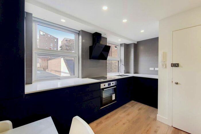 1 Bedroom Flat To Rent In Camberwell Road, Camberwell, London, SE5