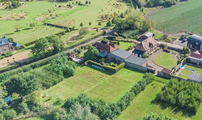 5 Bedroom Detached House For Sale In Longmete Road, Preston, Canterbury, Kent, CT3