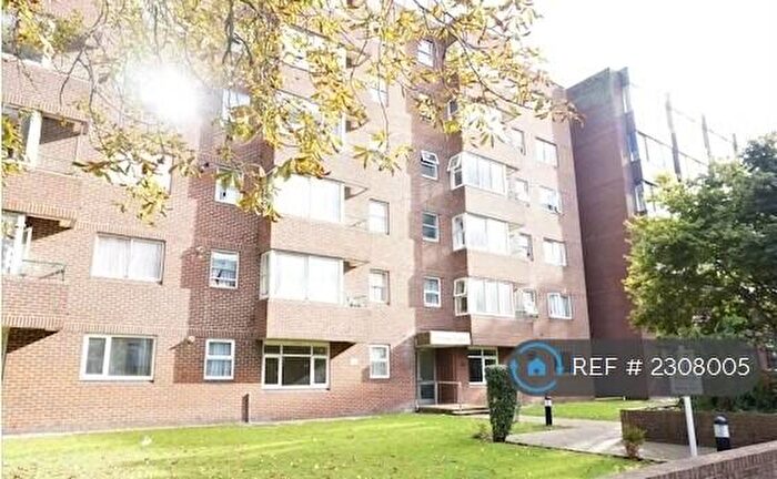 1 Bedroom Flat To Rent In Viceroy Court, Croydon, CR0