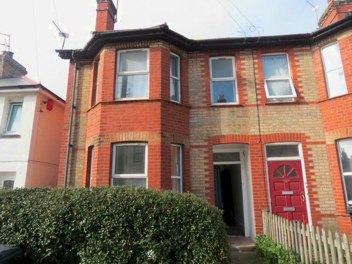 6 Bedroom House To Rent In Bedroom Terraced House In Bournemouth, BH1