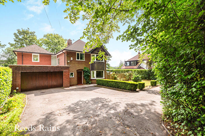 4 Bedroom Detached House For Sale In Preston Road, Clayton-le-Woods, Chorley, Lancashire, PR6
