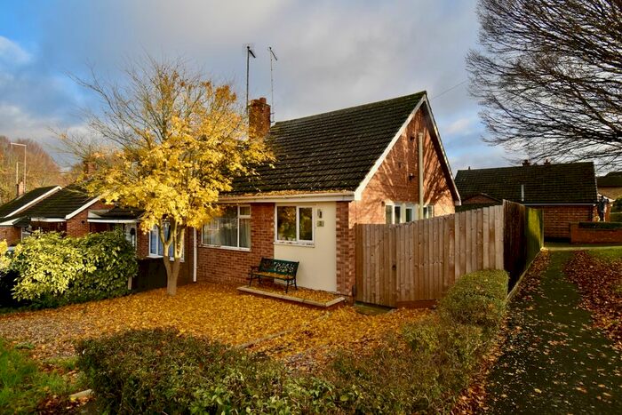 2 Bedroom Semi-Detached Bungalow To Rent In Beaufort Drive, Northampton, NN5