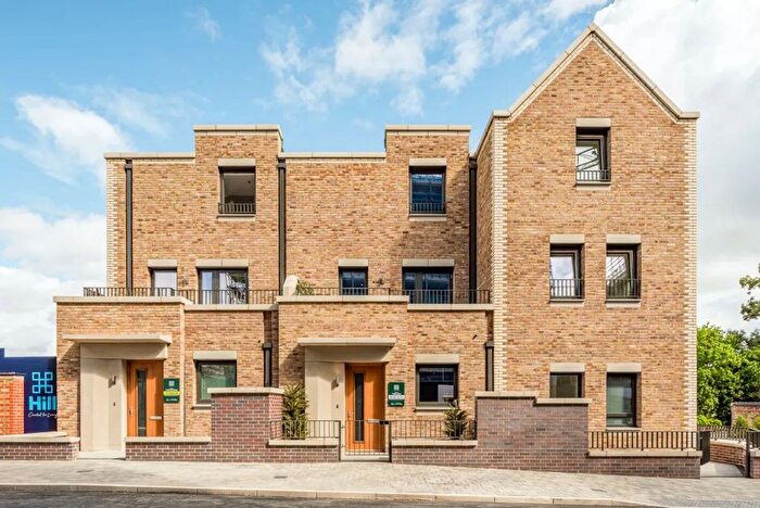 4 Bedroom Terraced House For Sale In St Ann's Road, Harringay, N15