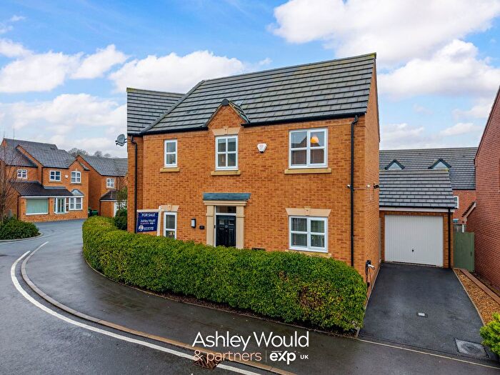 3 Bedroom Semi Detached House For Sale In Bhullar Way, Oldbury, B69